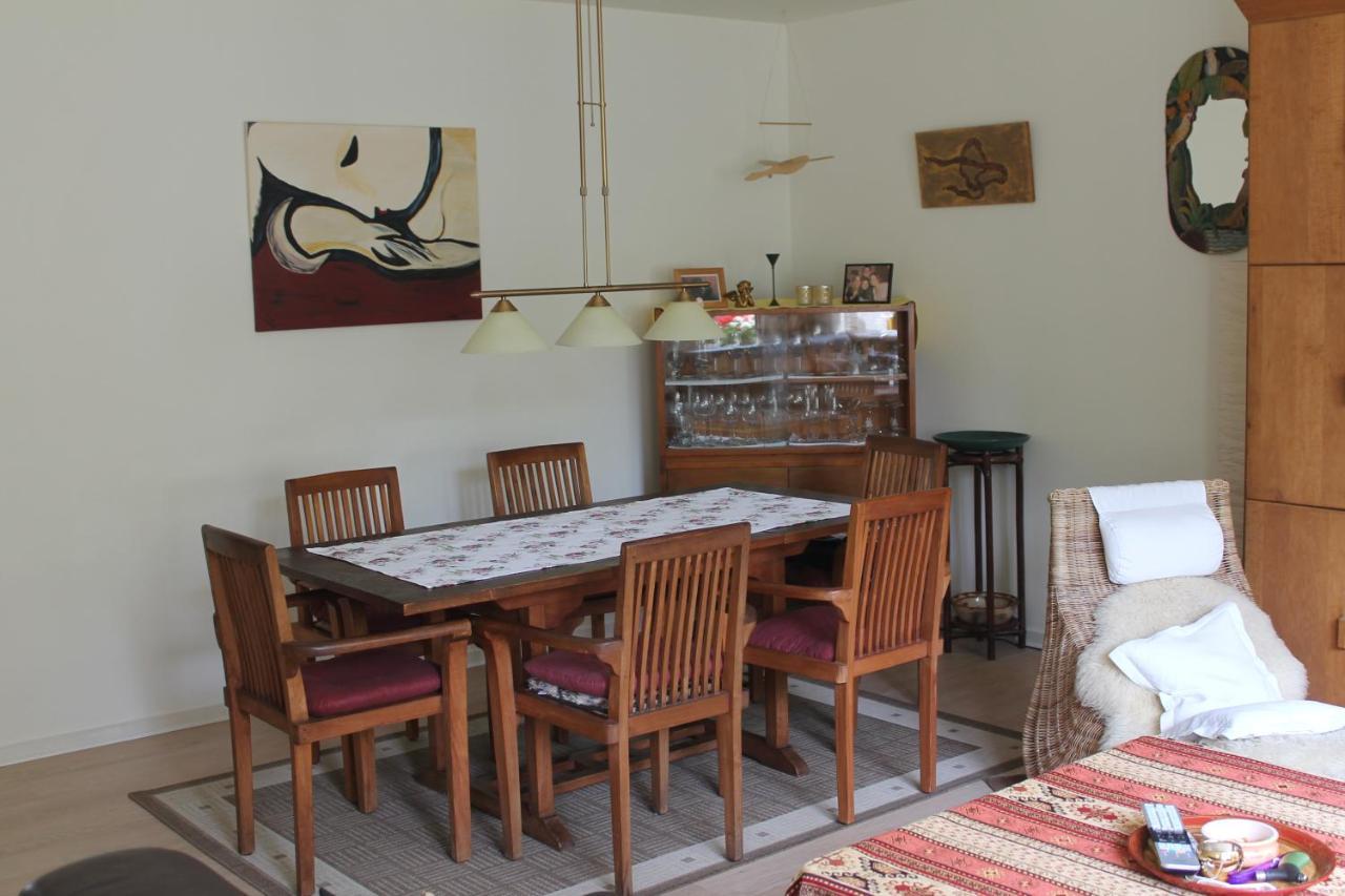 Bed & Breakfast Bonn 24 Mai Bis14 Juni Mit Hund In Der Wohnung Экстерьер фото