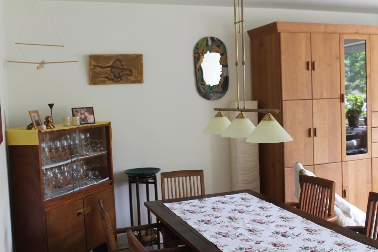 Bed & Breakfast Bonn 24 Mai Bis14 Juni Mit Hund In Der Wohnung Экстерьер фото